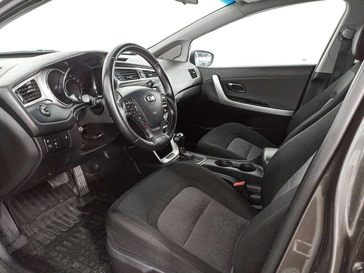 Kia Ceed с пробегом — 2018 год. Фото: #13