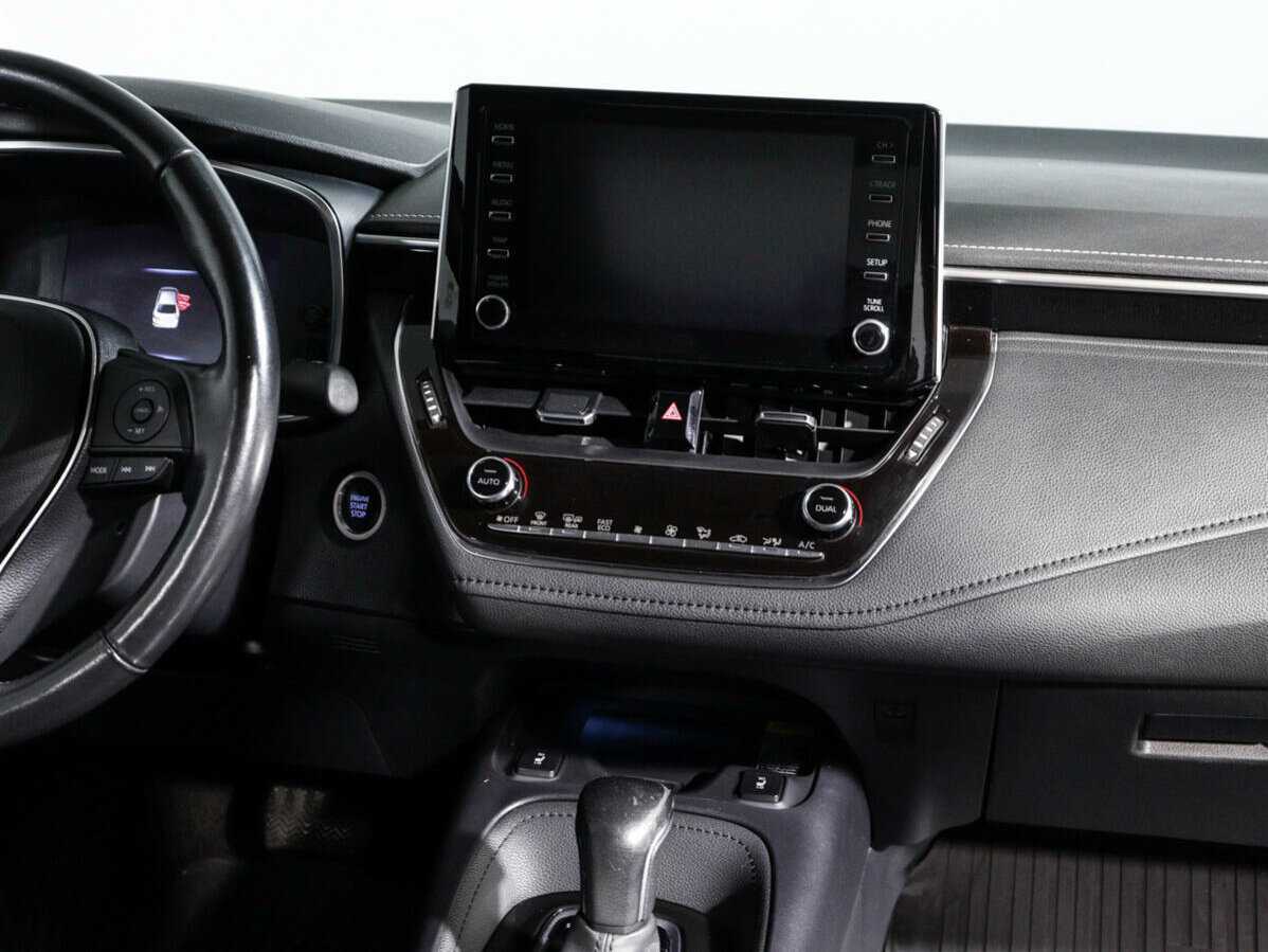 Toyota Corolla с пробегом — 2019 год. Фото: #9