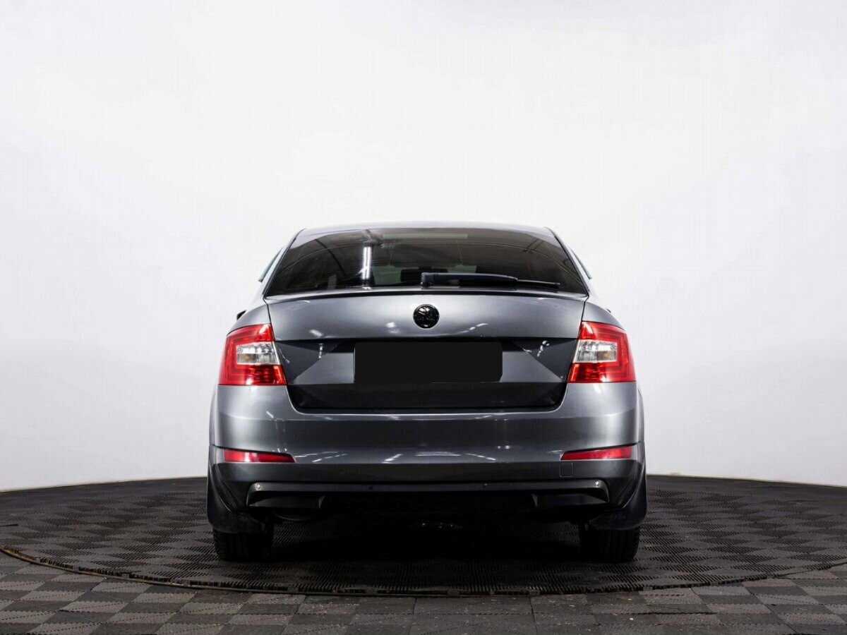 Skoda Octavia с пробегом — 2013 год. Фото: #4