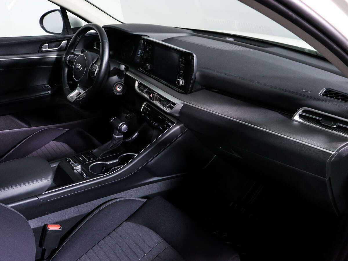 Kia K5 с пробегом — 2020 год. Фото: #6