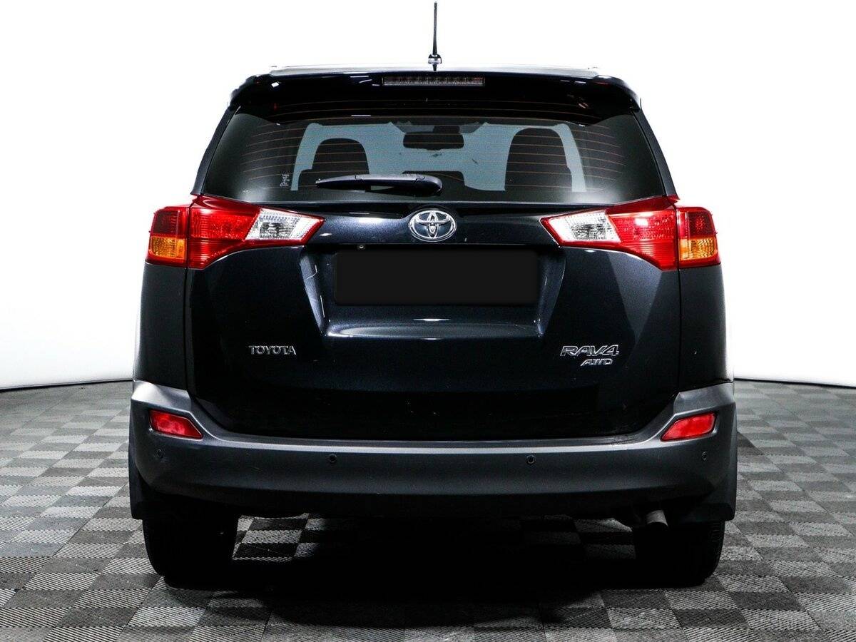 Toyota RAV4 с пробегом — 2013 год. Фото: #5