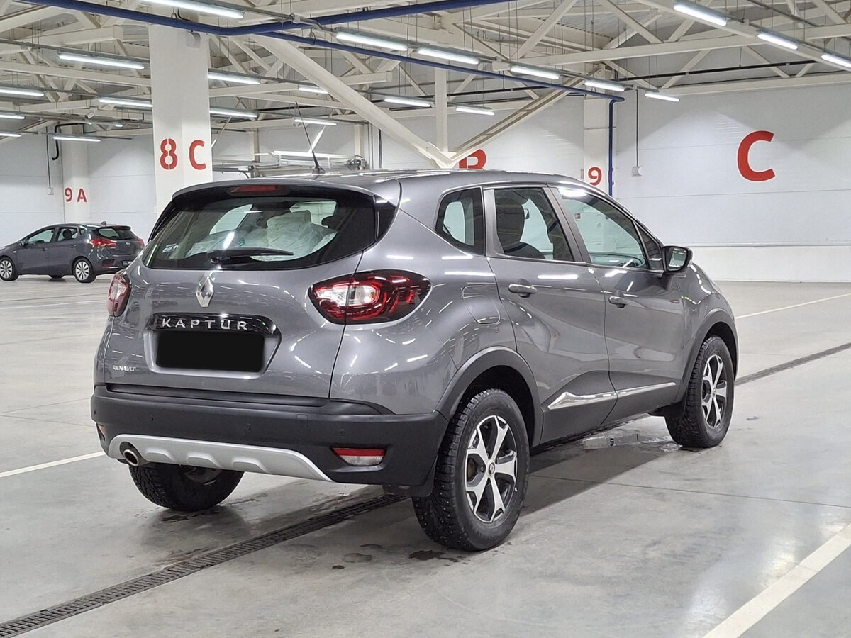 Renault Kaptur с пробегом — 2018 год. Фото: #4