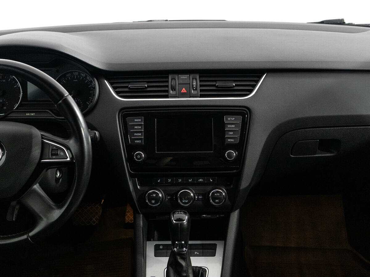 Skoda Octavia с пробегом — 2014 год. Фото: #13