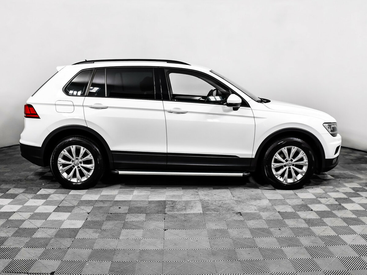 Volkswagen Tiguan с пробегом — 2020 год. Фото: #3