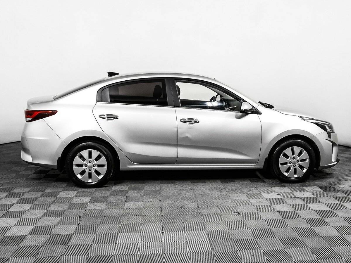 Kia Rio с пробегом — 2021 год. Фото: #3