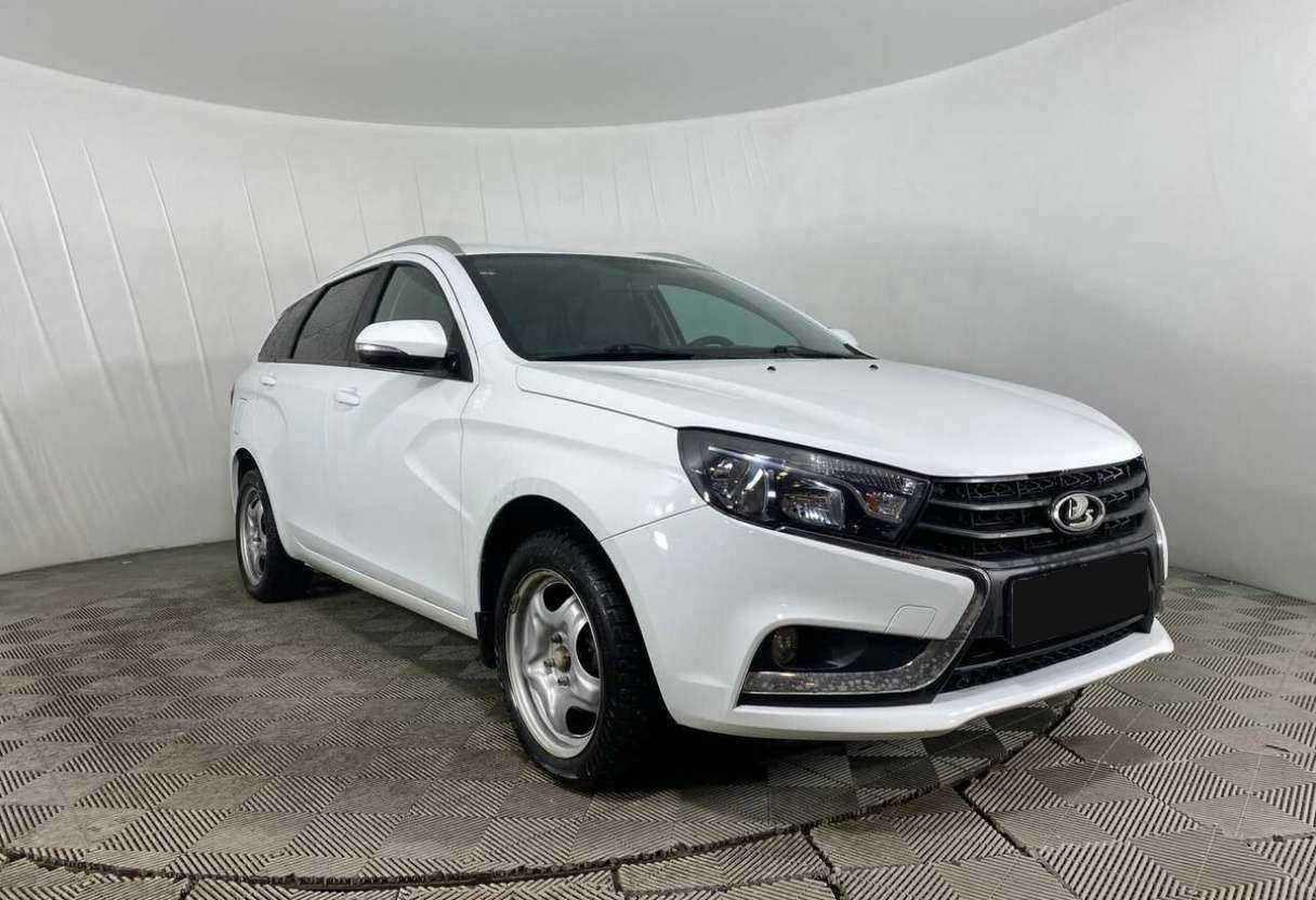 Lada (ВАЗ) Vesta с пробегом — 2019 год. Фото: #2