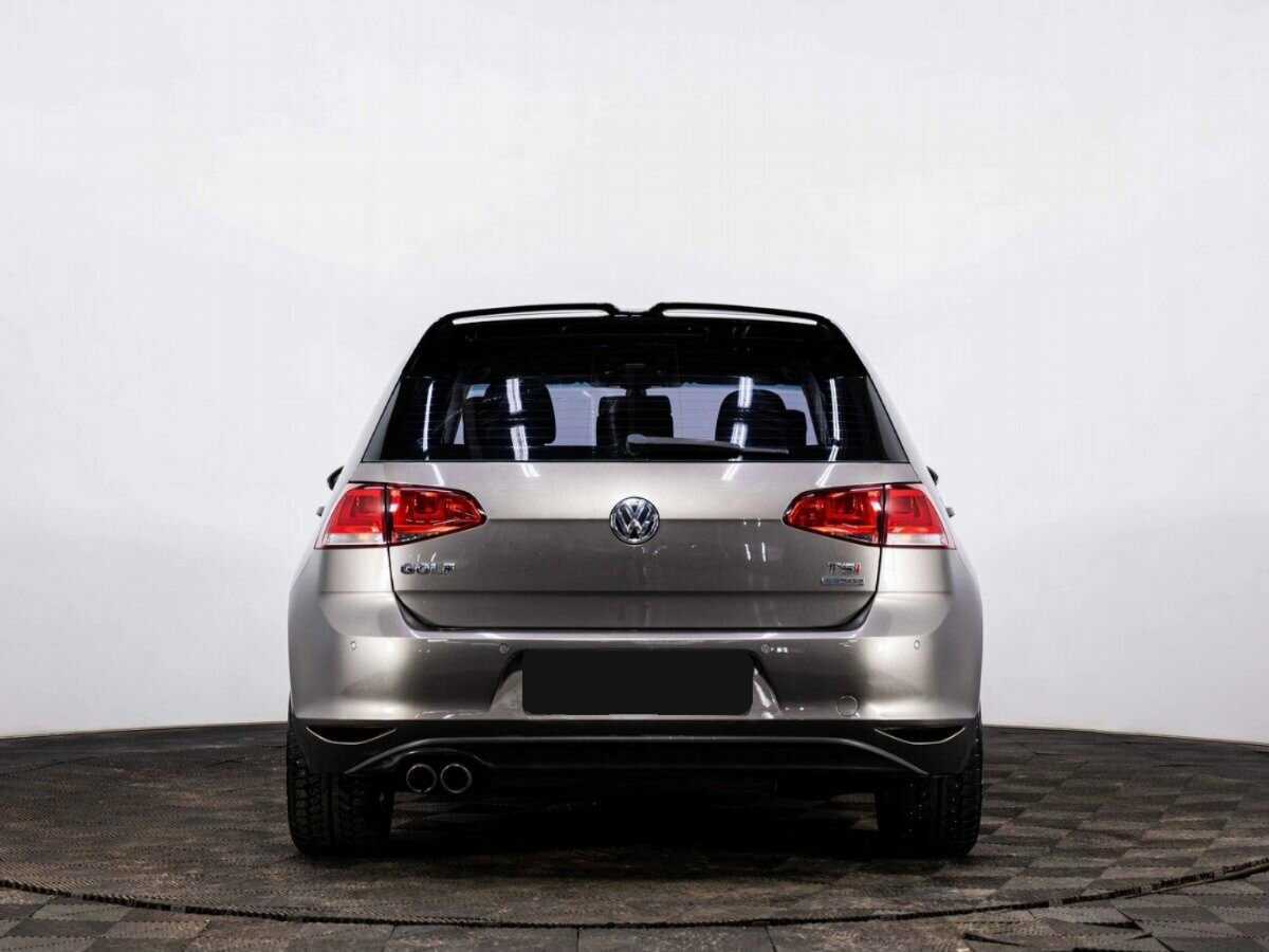 Volkswagen Golf с пробегом — 2013 год. Фото: #4
