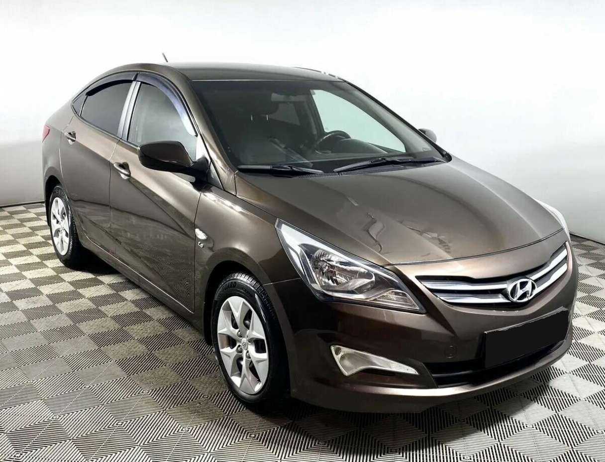 Hyundai Solaris с пробегом — 2016 год. Фото: #2