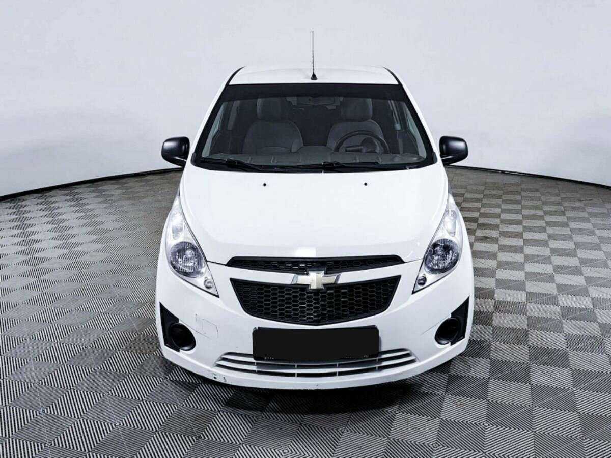 Chevrolet Spark с пробегом — 2013 год. Фото: #1