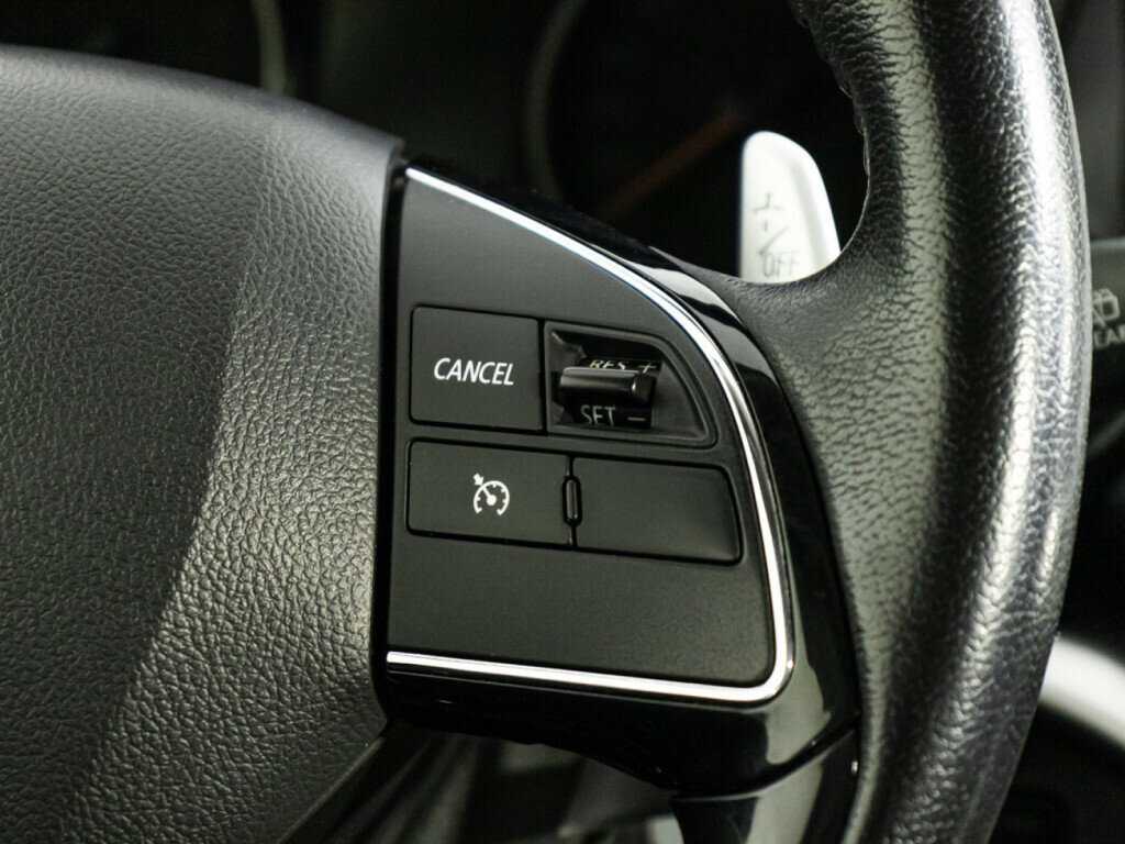 Mitsubishi Eclipse Cross с пробегом — 2018 год. Фото: #19