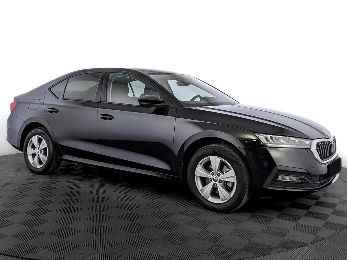 Skoda Octavia с пробегом — 2021 год. Фото: #2