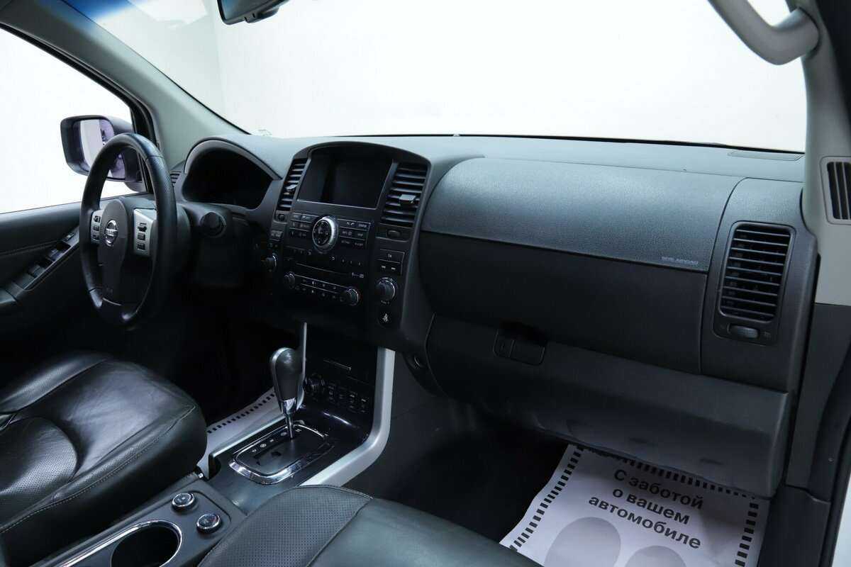 Nissan Pathfinder с пробегом — 2012 год. Фото: #16