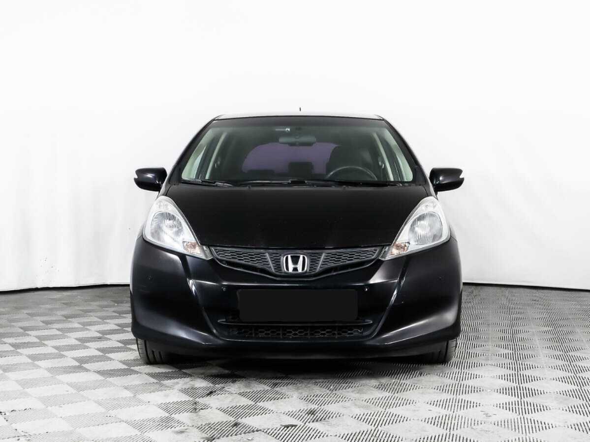 Honda Jazz с пробегом — 2012 год. Фото: #1