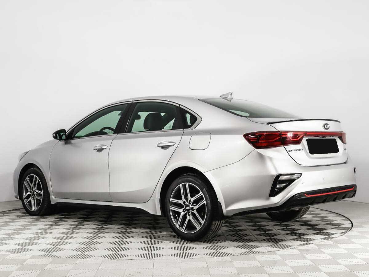 Kia Cerato с пробегом — 2020 год. Фото: #6