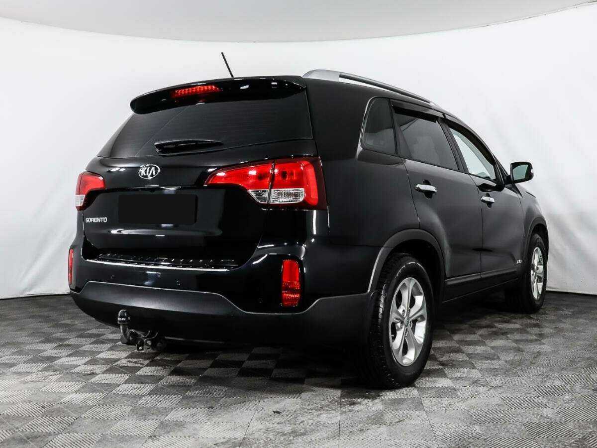 Kia Sorento с пробегом — 2013 год. Фото: #4