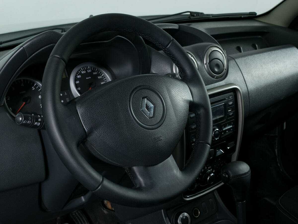Renault Duster с пробегом — 2014 год. Фото: #12