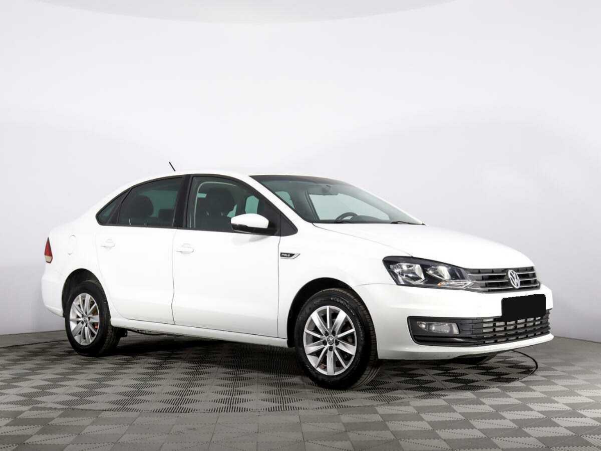 Volkswagen Polo с пробегом — 2020 год. Фото: #1