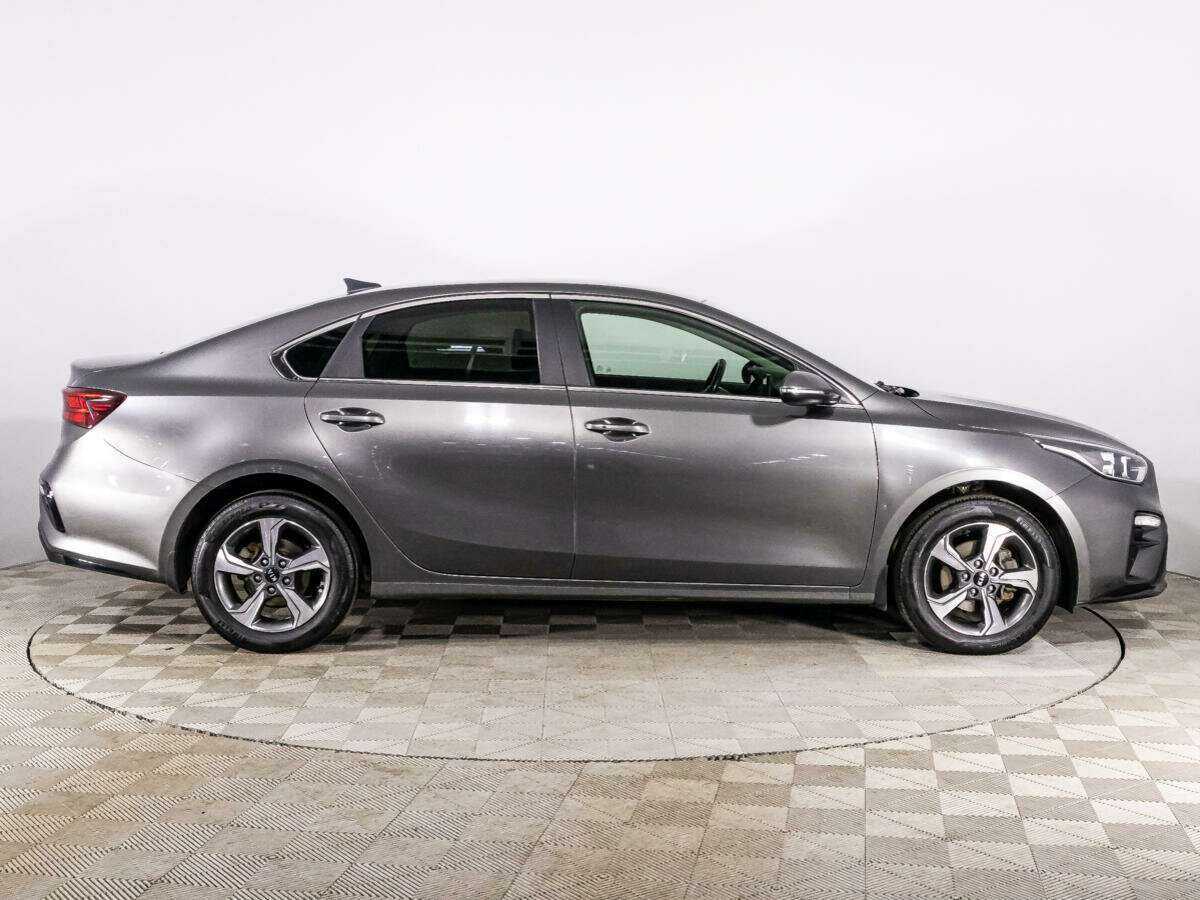 Kia Cerato с пробегом — 2020 год. Фото: #3