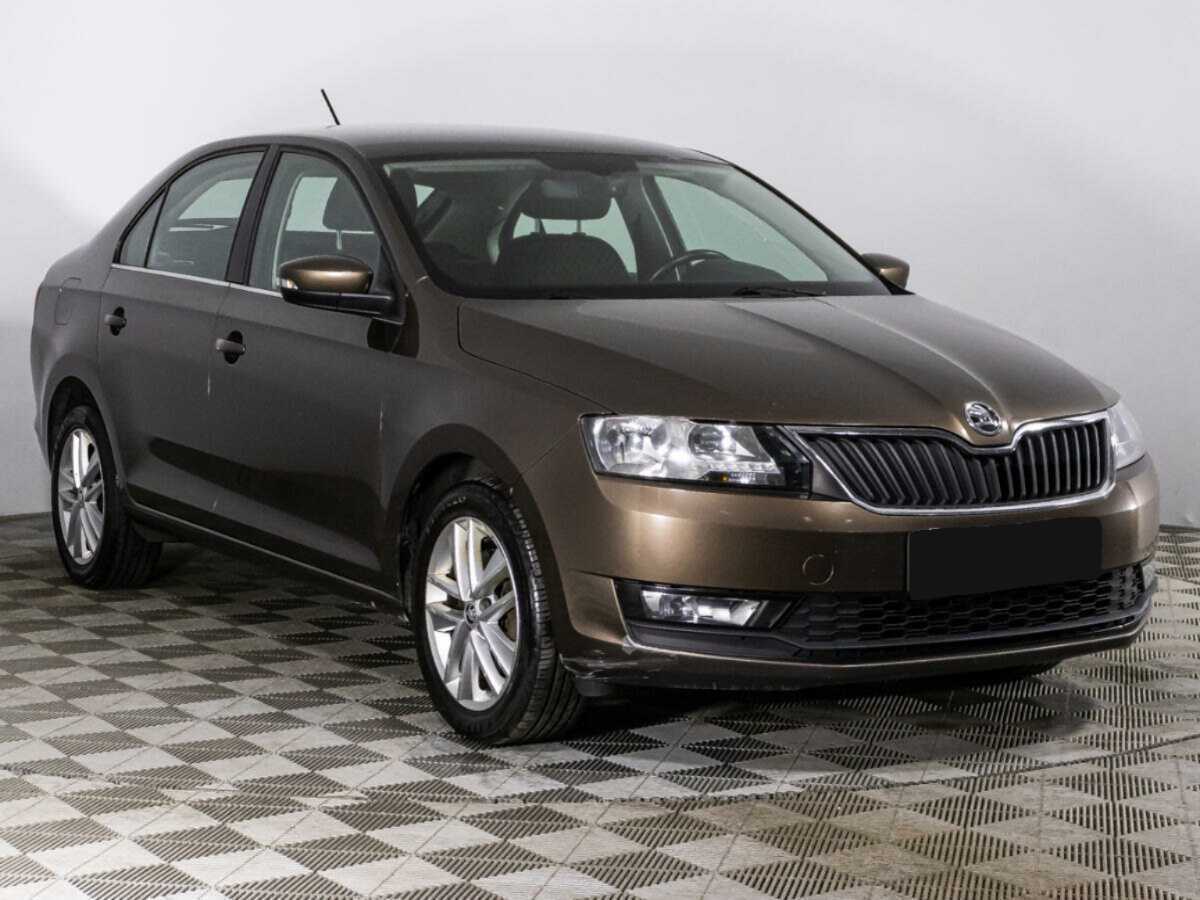 Skoda Rapid с пробегом — 2018 год. Фото: #2