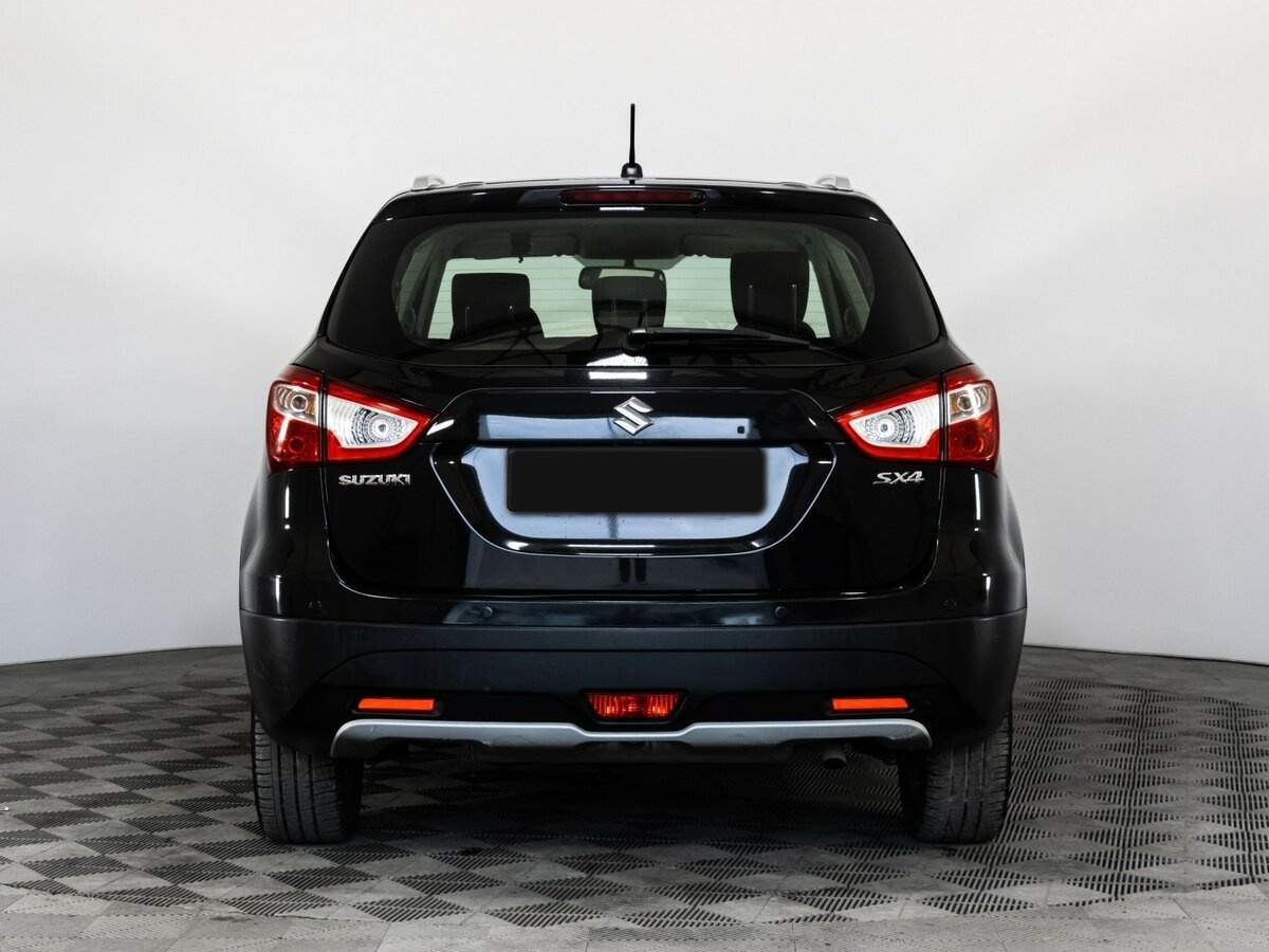 Suzuki SX4 с пробегом — 2014 год. Фото: #5