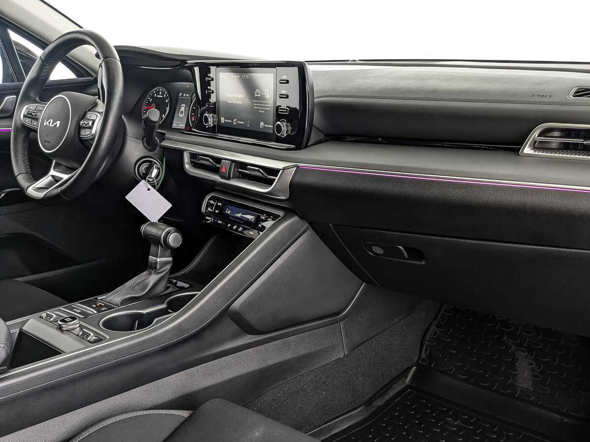 Kia K5 с пробегом — 2023 год. Фото: #8