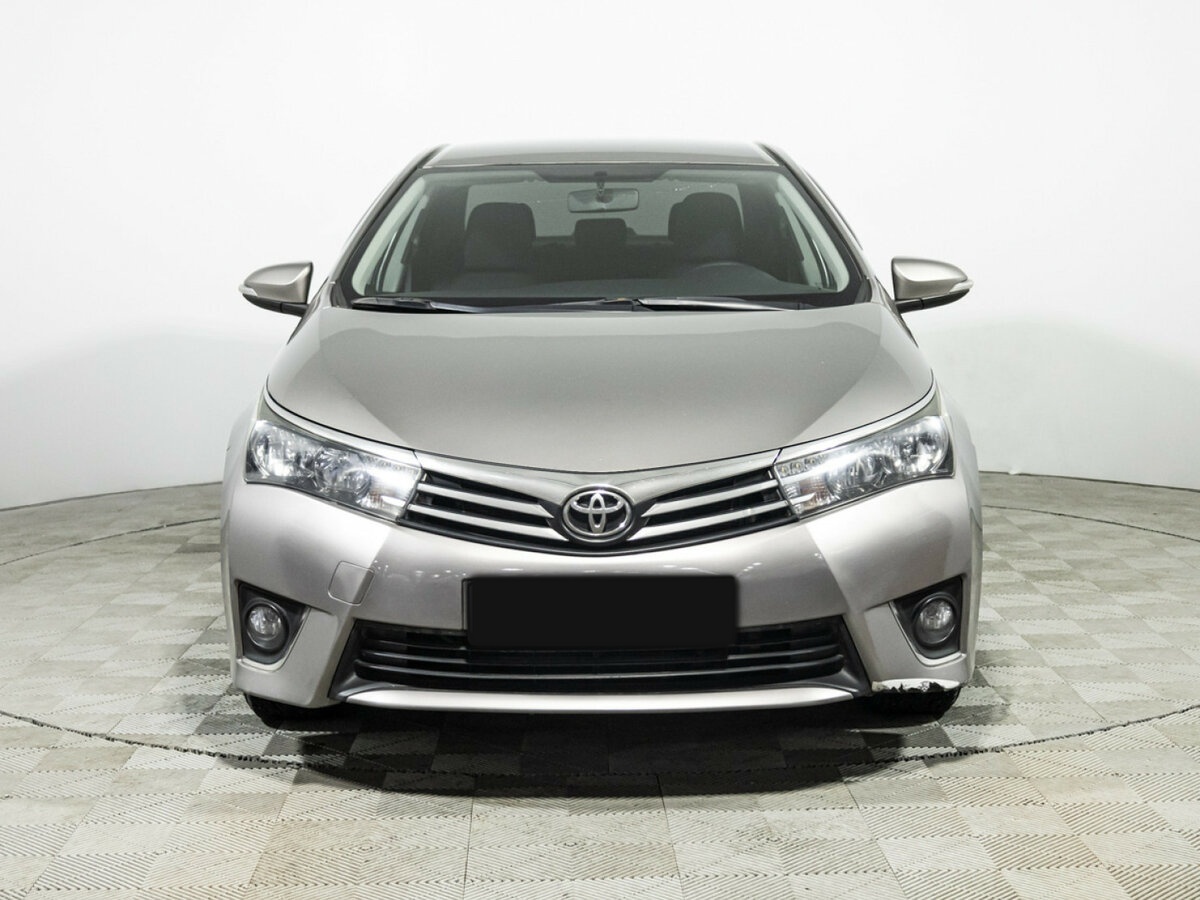 Toyota Corolla с пробегом — 2014 год. Фото: #1