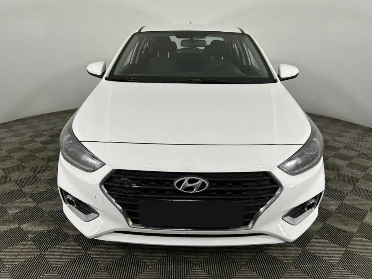 Hyundai Solaris с пробегом — 2017 год. Фото: #1