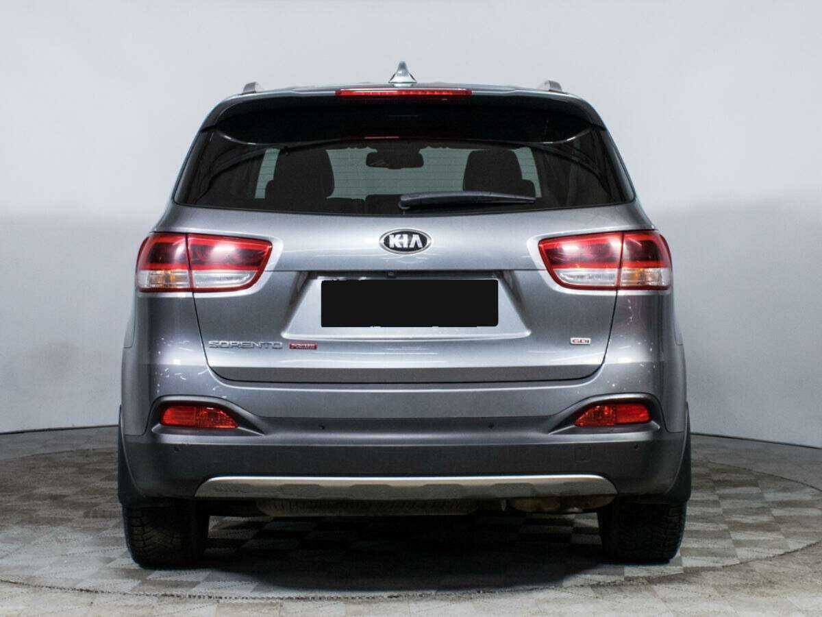 Kia Sorento с пробегом — 2017 год. Фото: #5