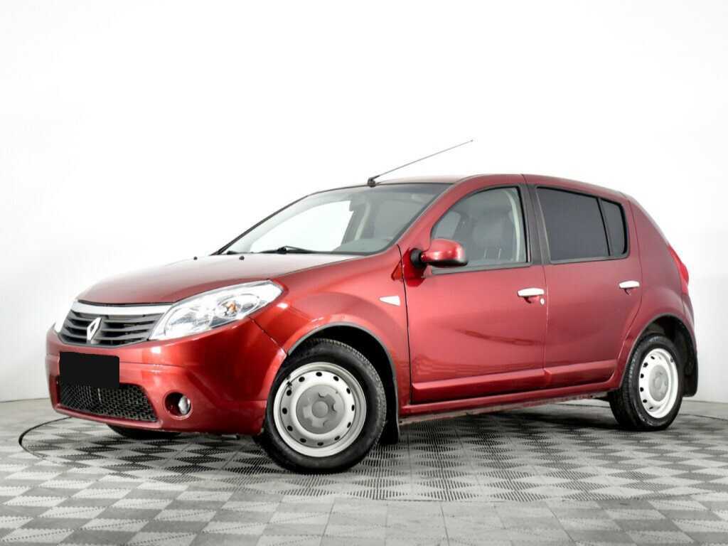 Renault Sandero с пробегом — 2012 год. Фото: #0