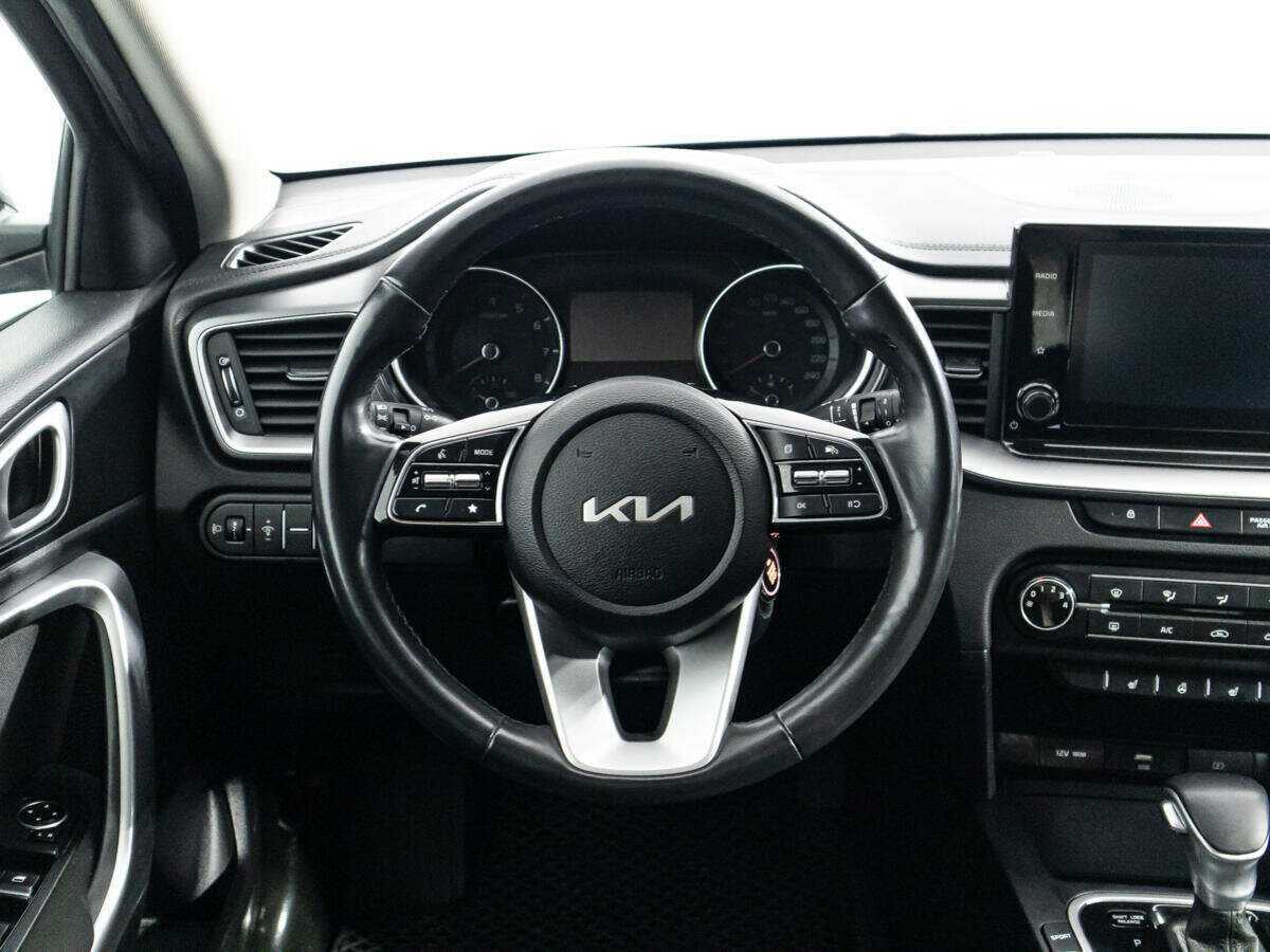 Kia Ceed с пробегом — 2022 год. Фото: #20