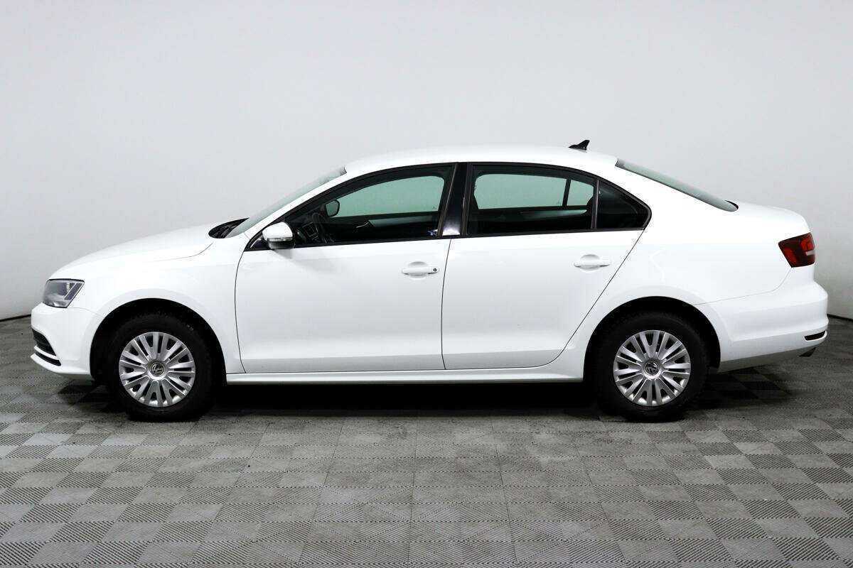 Volkswagen Jetta с пробегом — 2018 год. Фото: #7