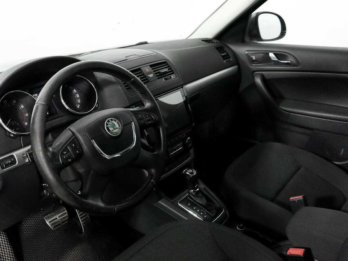 Skoda Yeti с пробегом — 2013 год. Фото: #8