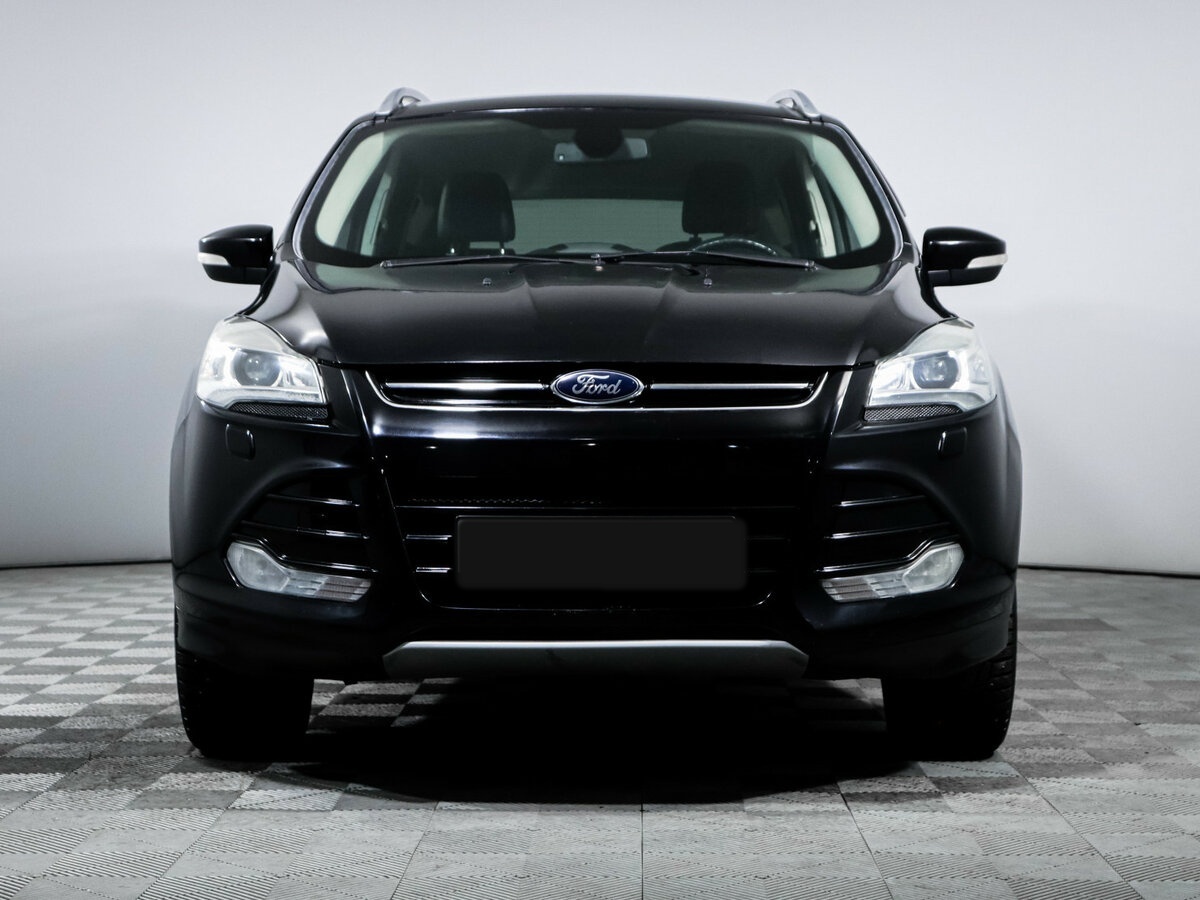 Ford Kuga с пробегом — 2013 год. Фото: #1