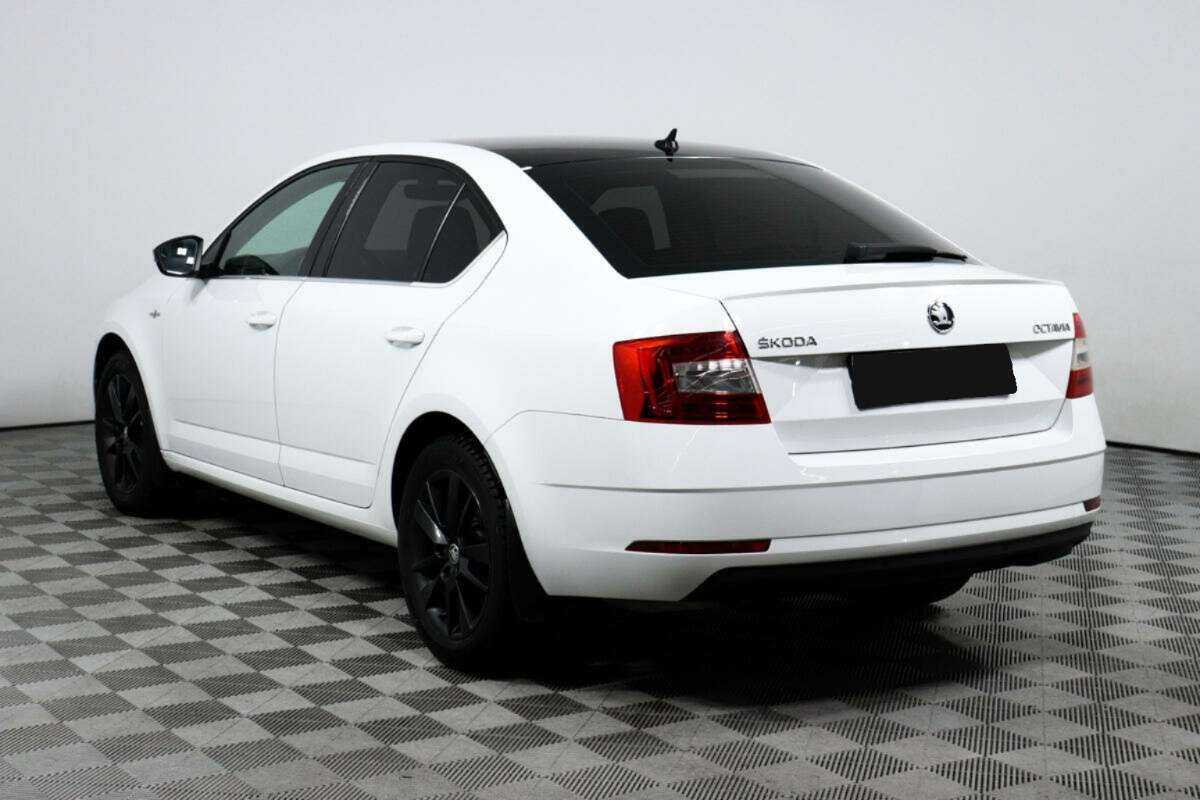 Skoda Octavia с пробегом — 2020 год. Фото: #6