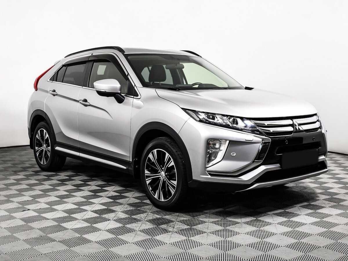 Mitsubishi Eclipse Cross с пробегом — 2018 год. Фото: #2