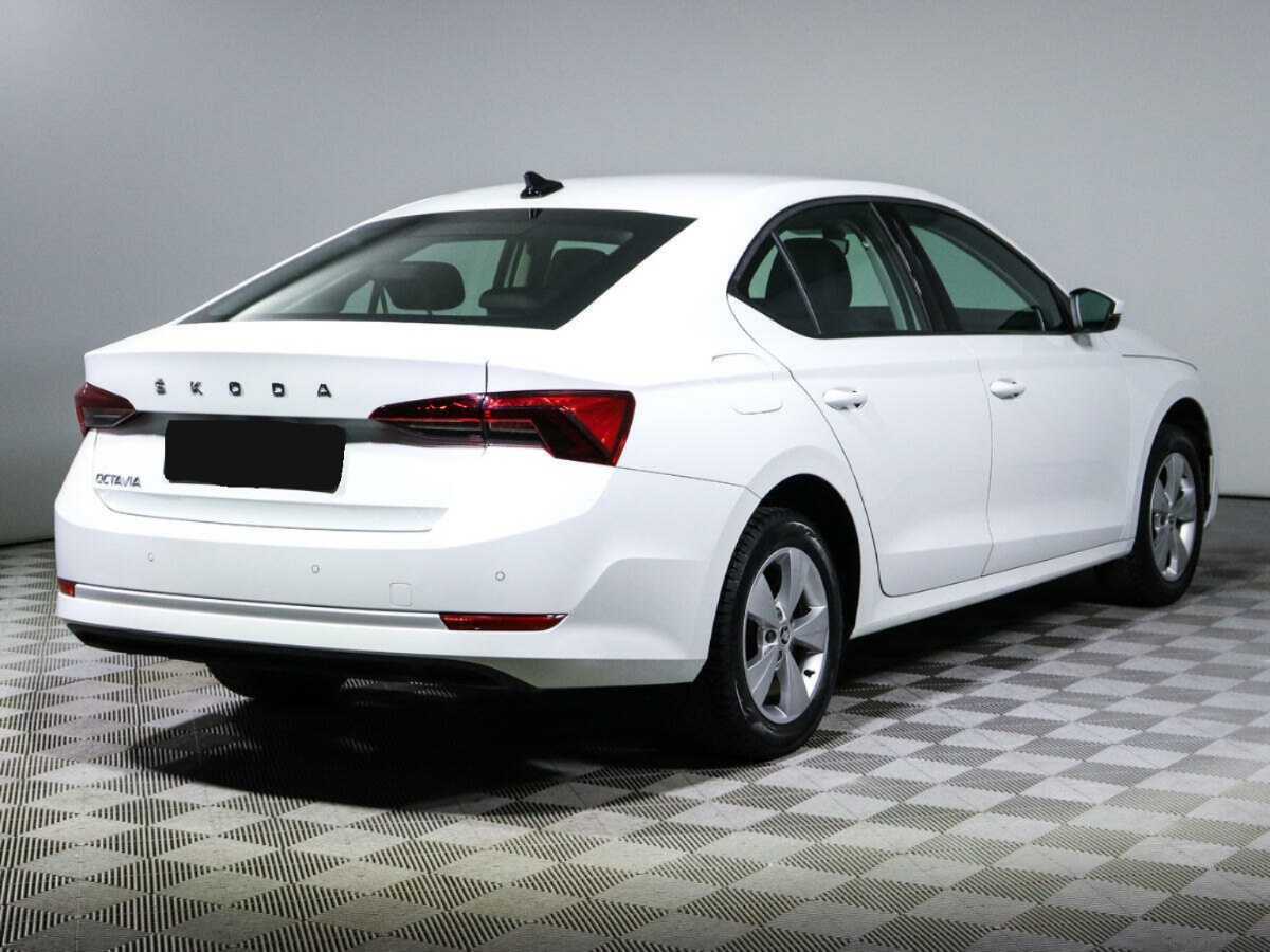 Skoda Octavia с пробегом — 2021 год. Фото: #4