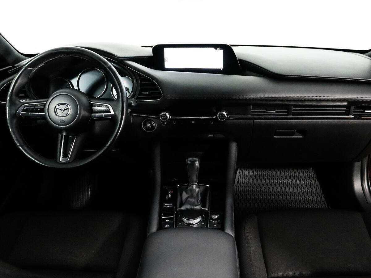 Mazda 3 с пробегом — 2019 год. Фото: #9