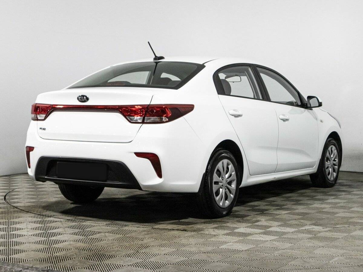 Kia Rio с пробегом — 2018 год. Фото: #4