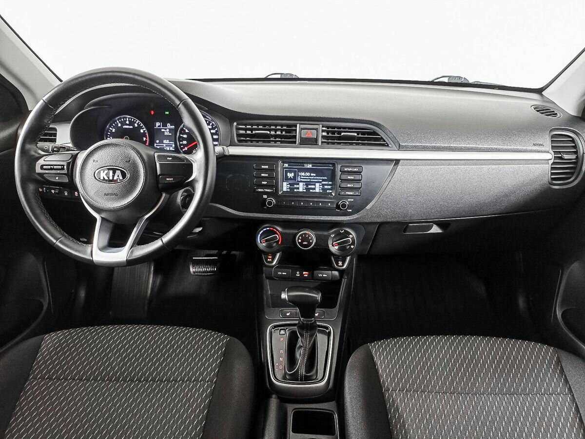 Kia Rio с пробегом — 2020 год. Фото: #11