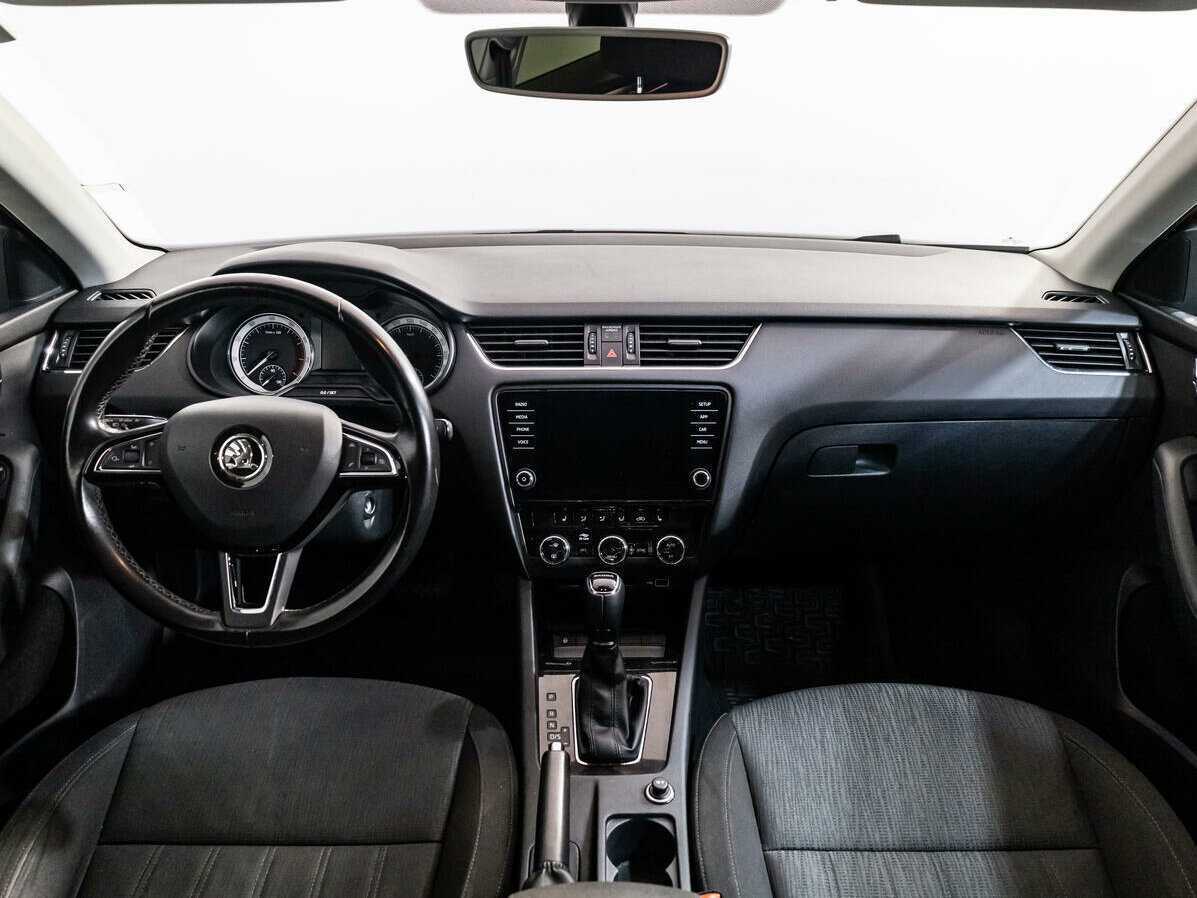 Skoda Octavia с пробегом — 2017 год. Фото: #11