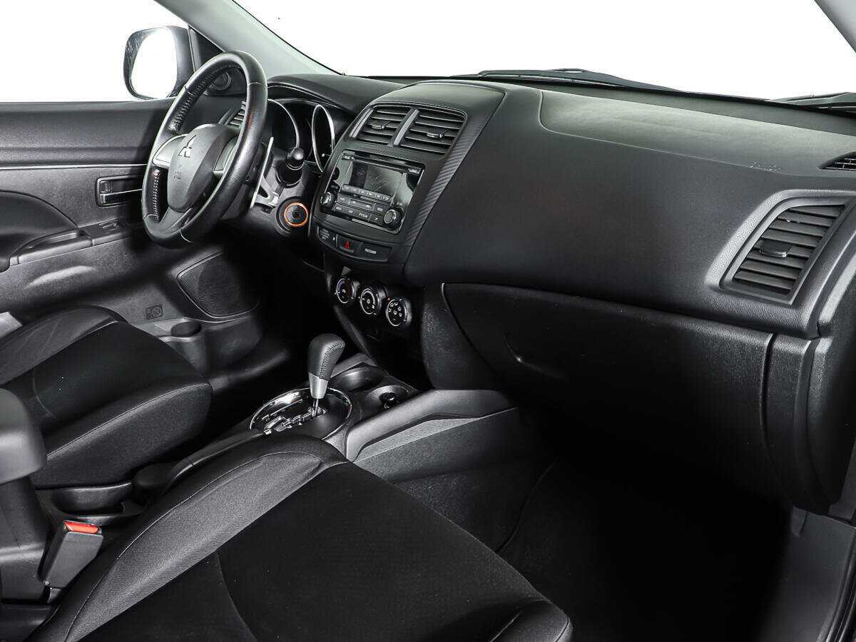 Mitsubishi ASX с пробегом — 2014 год. Фото: #8