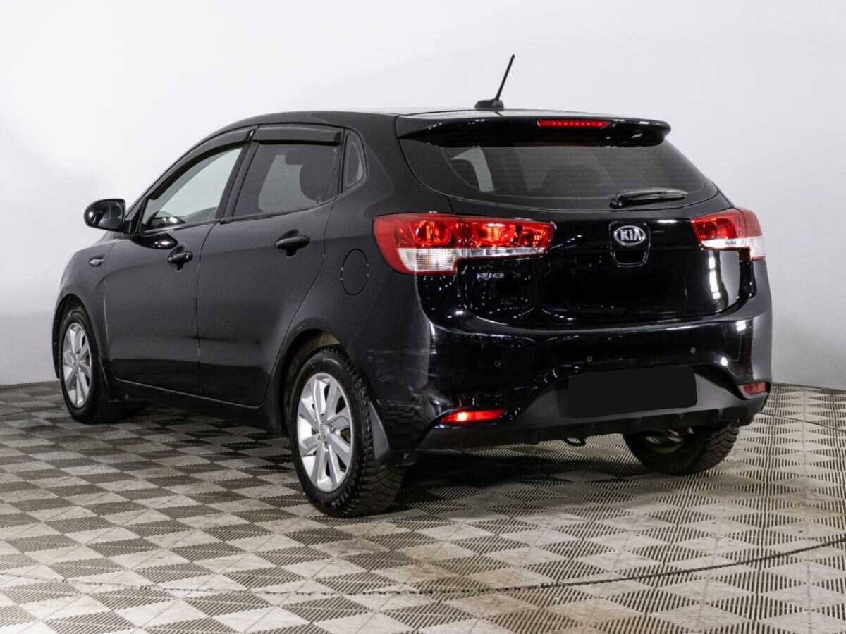 Kia Rio с пробегом — 2017 год. Фото: #6