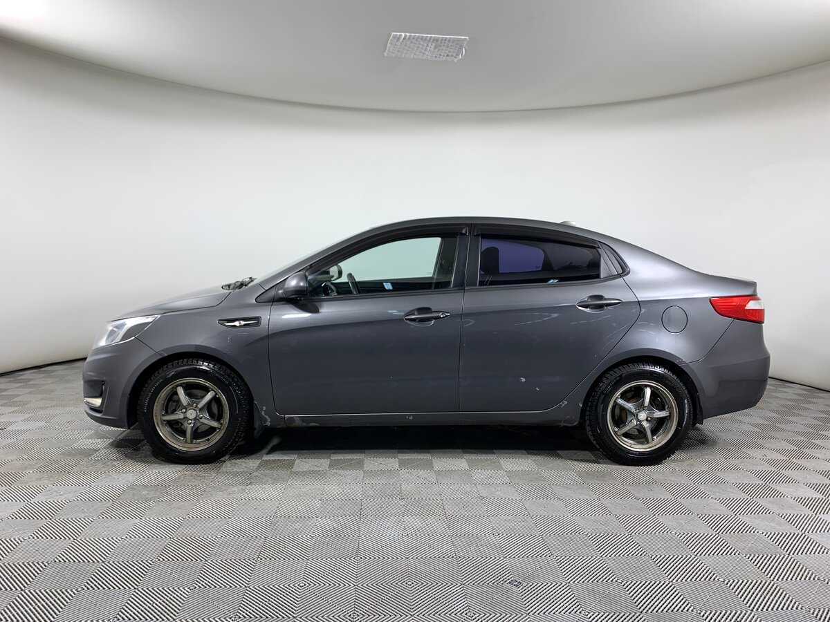 Kia Rio с пробегом — 2012 год. Фото: #7