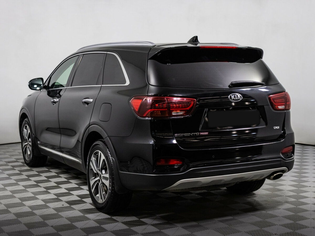Kia Sorento с пробегом — 2018 год. Фото: #5