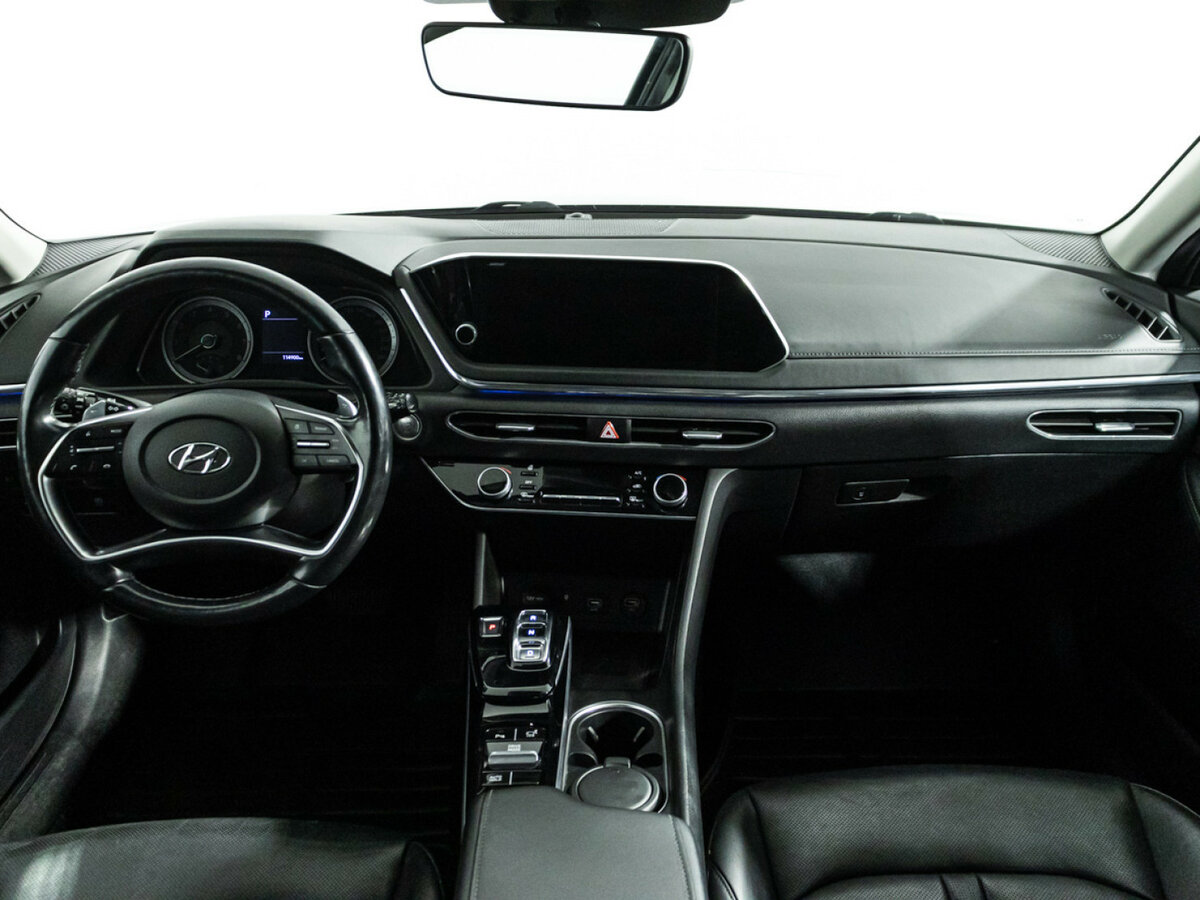 Hyundai Sonata с пробегом — 2020 год. Фото: #10