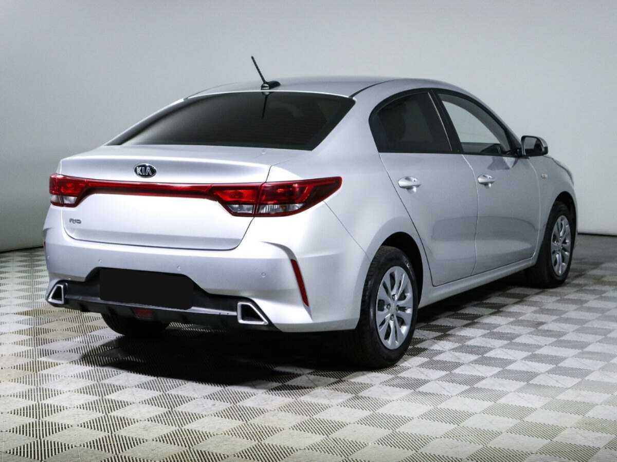 Kia Rio с пробегом — 2021 год. Фото: #3