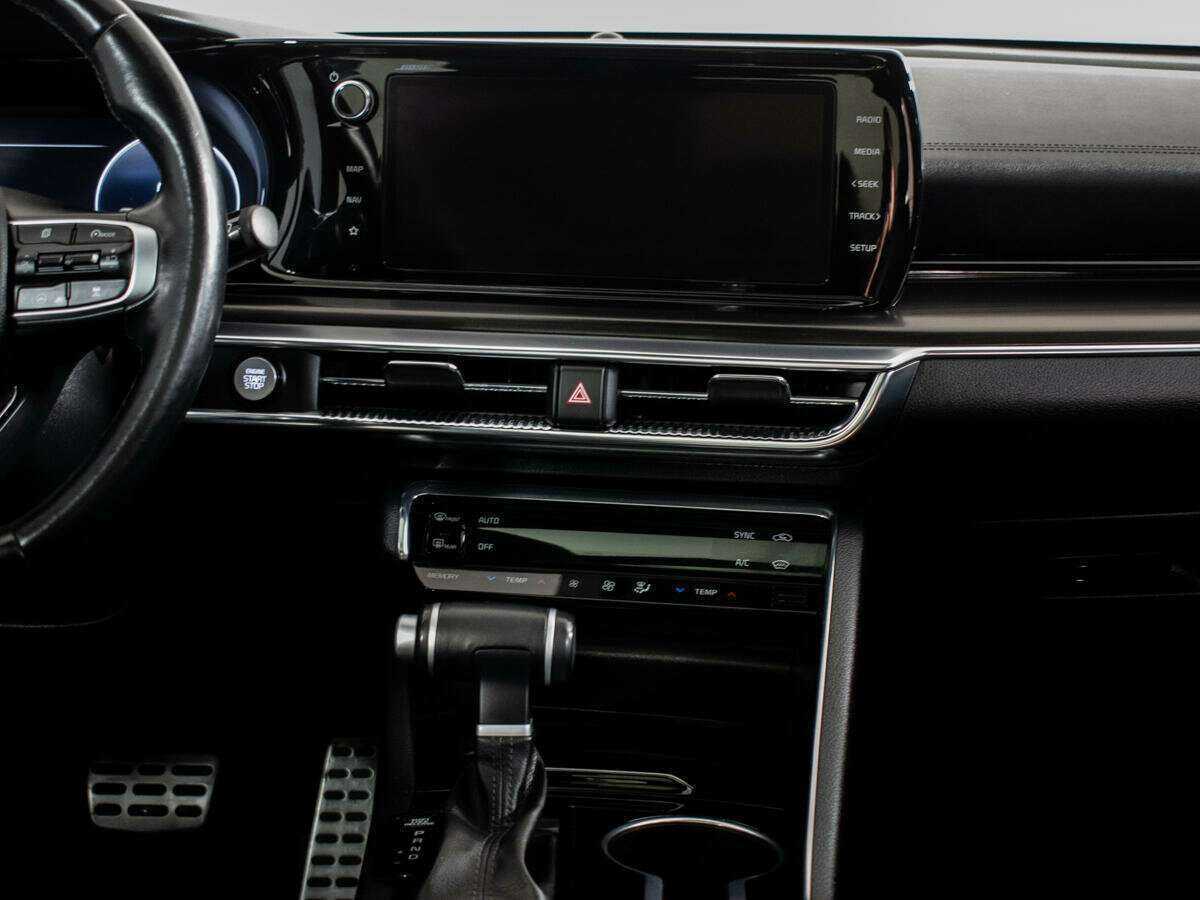 Kia K5 с пробегом — 2020 год. Фото: #9