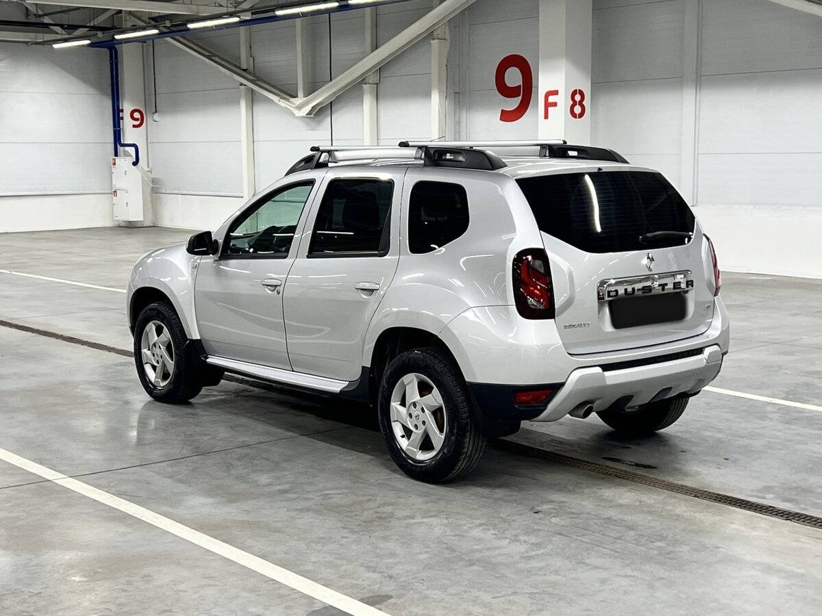 Renault Duster с пробегом — 2017 год. Фото: #6