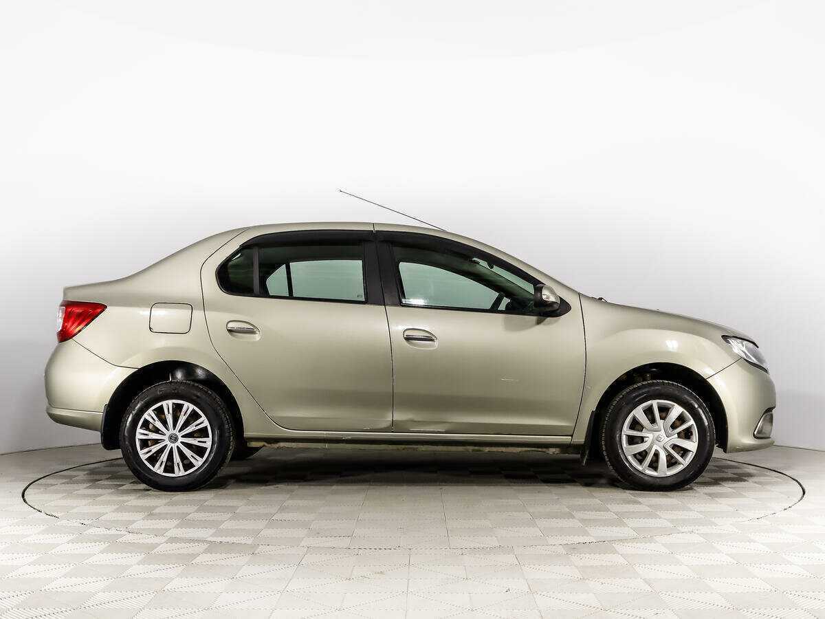 Renault Logan с пробегом — 2014 год. Фото: #3