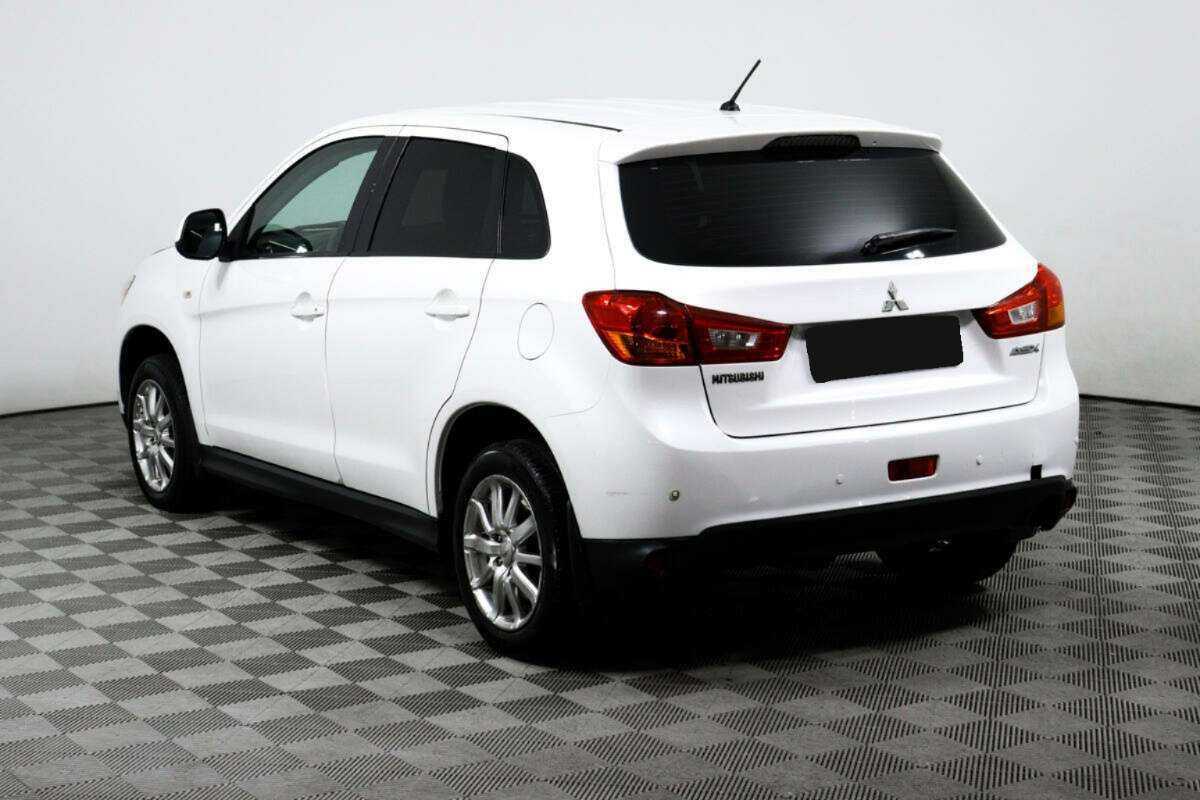 Mitsubishi ASX с пробегом — 2013 год. Фото: #6